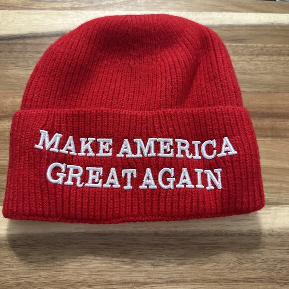 MAGA Beanie,Make America Great Again Hat ，MAGA Hat ，Trump Beanie Trump 2024 Hat - Picture 1 of 2